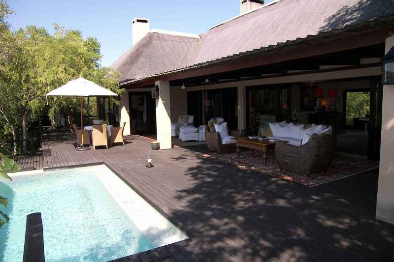 luxury safari private villa in south africa